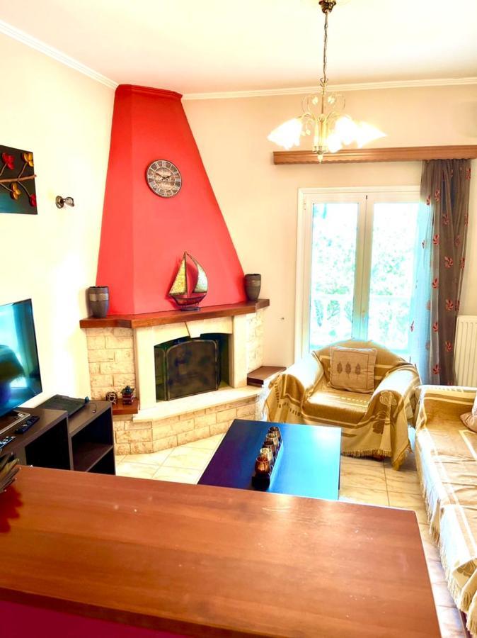 Green Hill House Agios Georgios Pagon Exterior foto