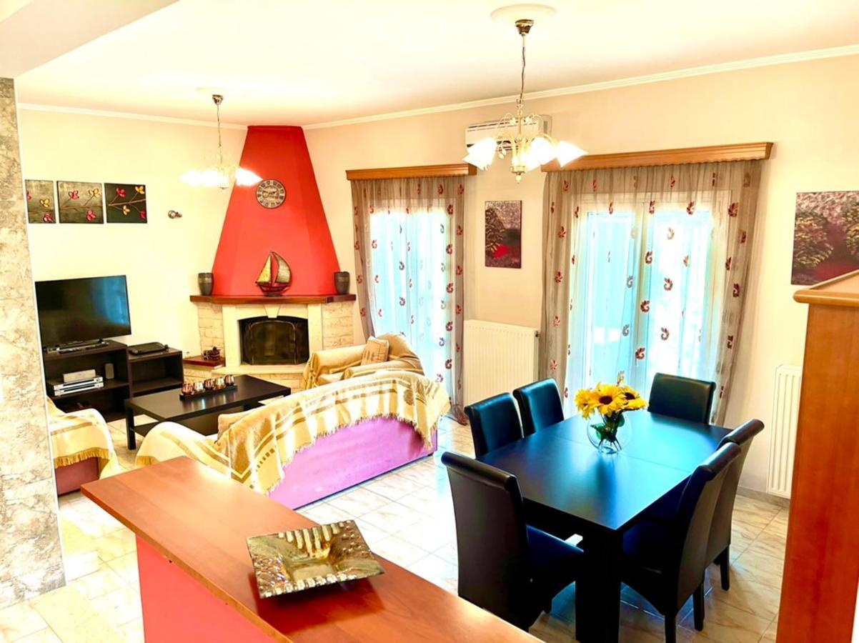 Green Hill House Agios Georgios Pagon Exterior foto