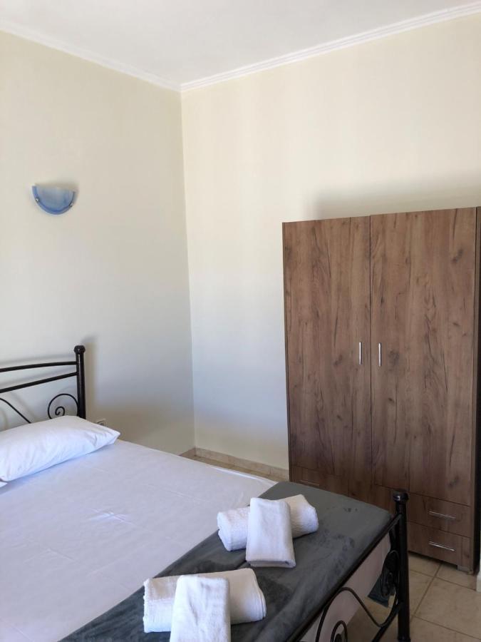 Green Hill House Agios Georgios Pagon Exterior foto
